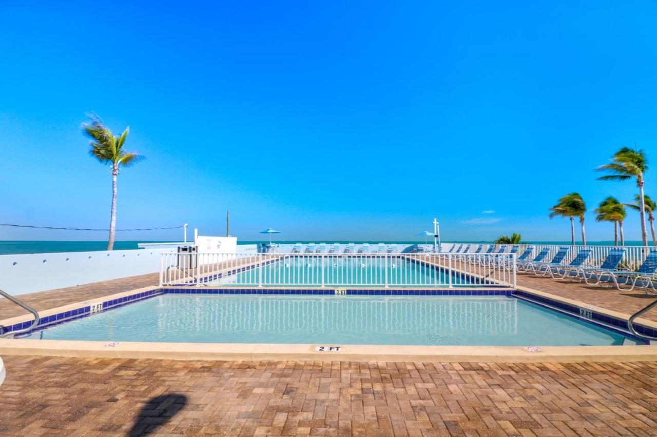Fiesta Key Rv Resort Waterfront Cottage 36 Layton Eksteriør billede