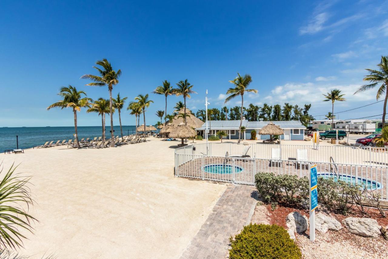 Fiesta Key Rv Resort Waterfront Cottage 36 Layton Eksteriør billede